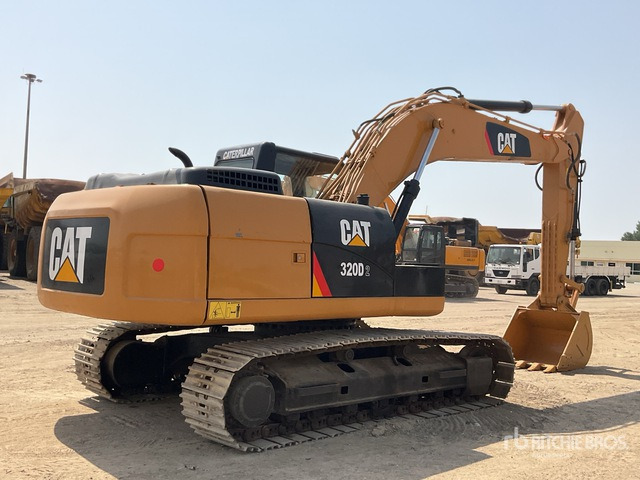2018 Cat 320D2 - Верижен багер: снимка 4 2018 Cat 320D2 - Верижен багер: снимка 4