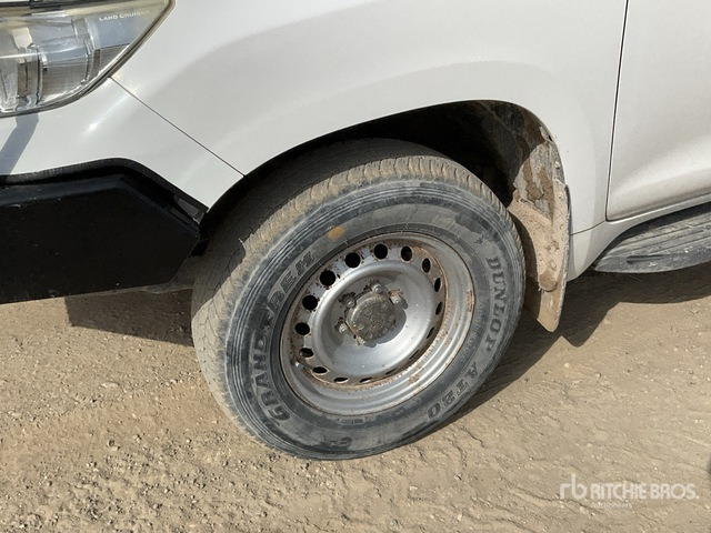 2018 Toyota Prado TX 150L 4x4 SUV - Джип: снимка 5 2018 Toyota Prado TX 150L 4x4 SUV - Джип: снимка 5
