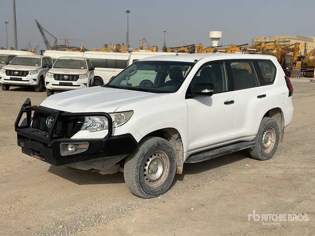 2018 Toyota Prado TX 150L 4x4 SUV - Джип: снимка 2 2018 Toyota Prado TX 150L 4x4 SUV - Джип: снимка 2