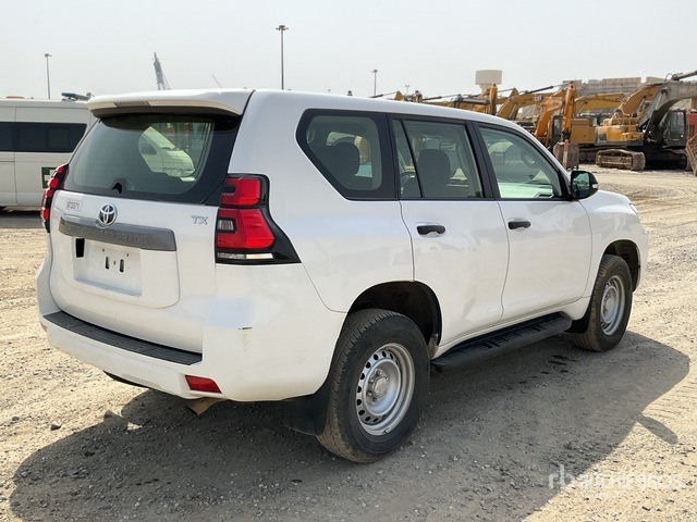 2018 Toyota Prado TX 150L 4x4 SUV - Джип: снимка 3 2018 Toyota Prado TX 150L 4x4 SUV - Джип: снимка 3