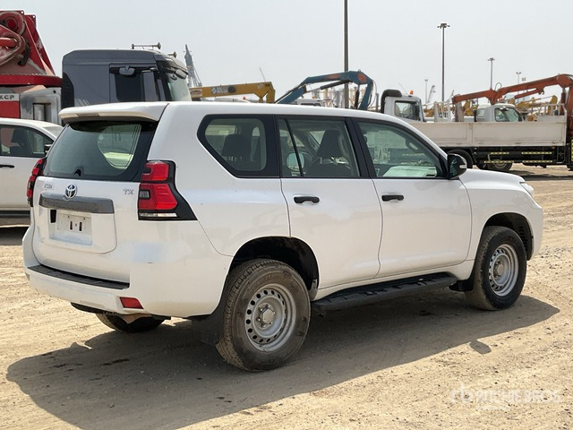 2018 Toyota Prado TX 150L 4x4 SUV - Джип: снимка 3 2018 Toyota Prado TX 150L 4x4 SUV - Джип: снимка 3