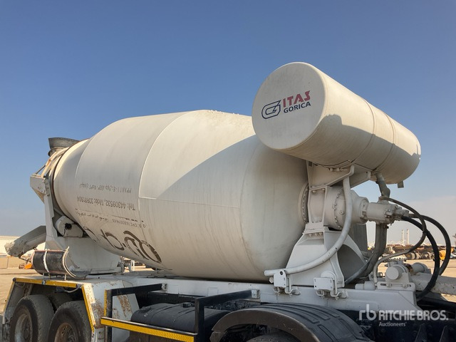 2019 Renault K440 8x4 Twin-Steer Mixer Truck - Бетоновоз: снимка 5 2019 Renault K440 8x4 Twin-Steer Mixer Truck - Бетоновоз: снимка 5