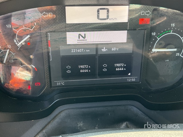 2019 Renault K440 8x4 Twin-Steer Mixer Truck - Бетоновоз: снимка 5 2019 Renault K440 8x4 Twin-Steer Mixer Truck - Бетоновоз: снимка 5