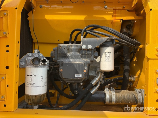 2020 Komatsu PC220-8N1 Tracked Excavator - Верижен багер: снимка 5 2020 Komatsu PC220-8N1 Tracked Excavator - Верижен багер: снимка 5
