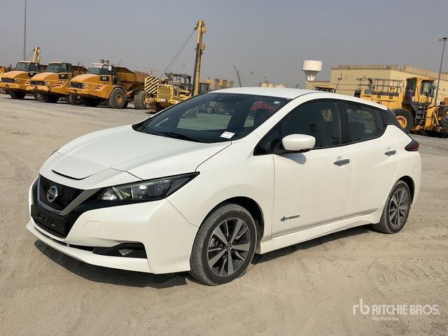 2020 Nissan LEAF Electric Automobile - Лек автомобил: снимка 2 2020 Nissan LEAF Electric Automobile - Лек автомобил: снимка 2