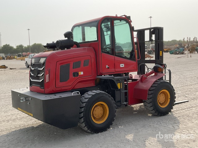 2025 KUL RTF-3500 3.5 ton 4x4 (Unused) Rough Terrain Forklift - Мотокар с висока проходимост: снимка 4 2025 KUL RTF-3500 3.5 ton 4x4 (Unused) Rough Terrain Forklift - Мотокар с висока проходимост: снимка 4
