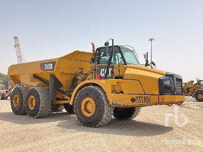 CAT 740B - Съчленен самосвал: снимка 4 CAT 740B - Съчленен самосвал: снимка 4