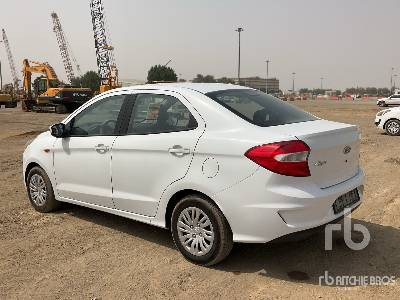 FORD FIGO - Лек автомобил: снимка 2 FORD FIGO - Лек автомобил: снимка 2