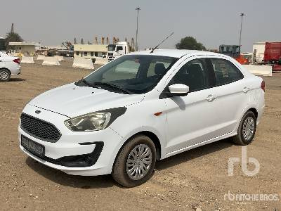 FORD FIGO - Лек автомобил: снимка 1 FORD FIGO - Лек автомобил: снимка 1