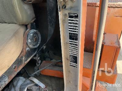 KENWORTH C500B 6x6 w/ Water Tank - Автовишка: снимка 5 KENWORTH C500B 6x6 w/ Water Tank - Автовишка: снимка 5