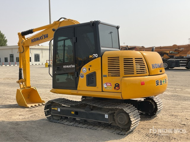 Komatsu PC70-8 - Мини багер: снимка 3 Komatsu PC70-8 - Мини багер: снимка 3