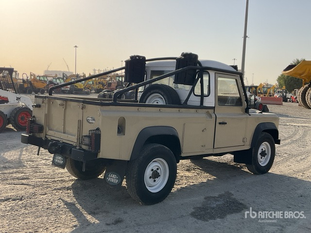 Land Rover Defender 110 - Пикап: снимка 3 Land Rover Defender 110 - Пикап: снимка 3