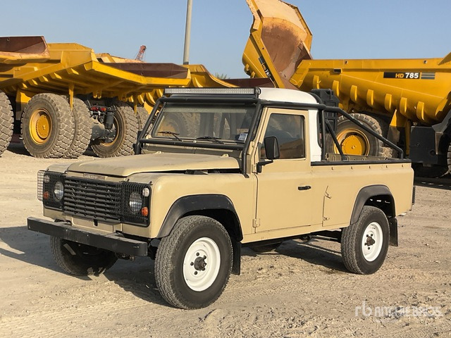 Land Rover Defender 110 - Пикап: снимка 1 Land Rover Defender 110 - Пикап: снимка 1