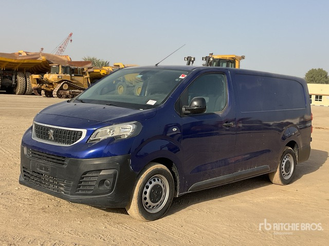 2019 Peugeot Expert Minivan - Лекотоварен автомобил: снимка 1 2019 Peugeot Expert Minivan - Лекотоварен автомобил: снимка 1