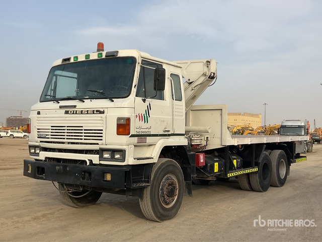 Nissan TF20 - Бордови камион, Камион с кран: снимка 1 Nissan TF20 - Бордови камион, Камион с кран: снимка 1
