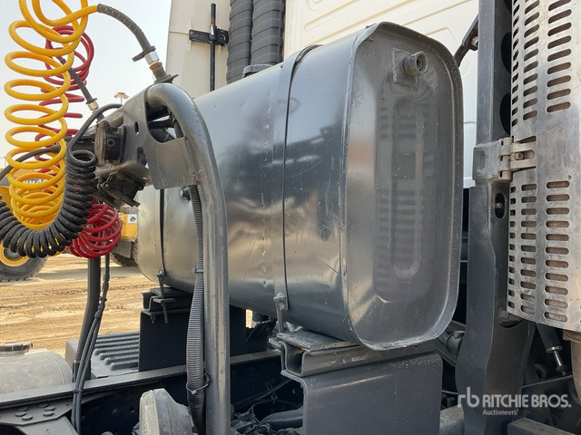 2014 Volvo FH 6x4 T/A Sleeper Truck Tractor - Влекач: снимка 5 2014 Volvo FH 6x4 T/A Sleeper Truck Tractor - Влекач: снимка 5