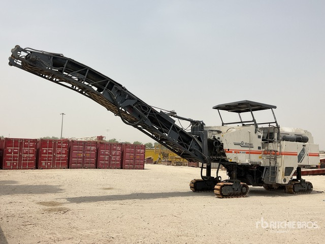 Wirtgen W2000 - Пътна фреза: снимка 2 Wirtgen W2000 - Пътна фреза: снимка 2