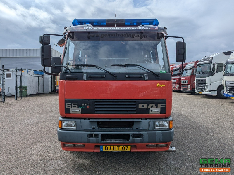 DAF 55.230 4x2 Euro2 Ziegler TS7 LD2800 HD265 T1500Liters - 7 persoons - Пожарна кола: снимка 5 DAF 55.230 4x2 Euro2 Ziegler TS7 LD2800 HD265 T1500Liters - 7 persoons - Пожарна кола: снимка 5