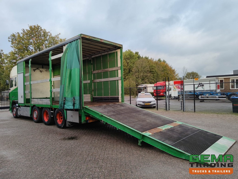 DAF FAK XF95.430 8x2 Super SuperSpaceCab Euro3 - CurtainSider 7.31m + Ramp 16T - MachineTransporter - 6 Persons (V558) - Автовоз камион: снимка 2 DAF FAK XF95.430 8x2 Super SuperSpaceCab Euro3 - CurtainSider 7.31m + Ramp 16T - MachineTransporter - 6 Persons (V558) - Автовоз камион: снимка 2