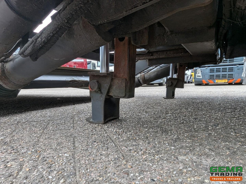 Камион с брезент DAF FAN CF85.410 6x2/4 Spacecab Euro5 EEV - Schuifzeilen/dak 7.23m + Laadklep 6000kg - 10/2025APK: снимка 18 Камион с брезент DAF FAN CF85.410 6x2/4 Spacecab Euro5 EEV - Schuifzeilen/dak 7.23m + Laadklep 6000kg - 10/2025APK: снимка 18