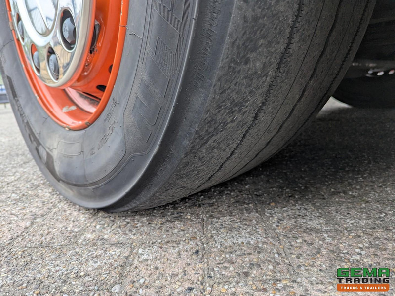 Камион с брезент DAF FAN CF85.410 6x2/4 Spacecab Euro5 EEV - Schuifzeilen/dak 7.23m + Laadklep 6000kg - 10/2025APK: снимка 20 Камион с брезент DAF FAN CF85.410 6x2/4 Spacecab Euro5 EEV - Schuifzeilen/dak 7.23m + Laadklep 6000kg - 10/2025APK: снимка 20