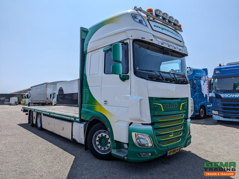 DAF XF 530 FAN 6x2/4 SuperSpaceCab Euro6C - Retarder - OpenLaadbak 7.4M - SmartTacho V2 - NOKKENAS problem - 05/2026 APK - Бордови камион: снимка 4 DAF XF 530 FAN 6x2/4 SuperSpaceCab Euro6C - Retarder - OpenLaadbak 7.4M - SmartTacho V2 - NOKKENAS problem - 05/2026 APK - Бордови камион: снимка 4
