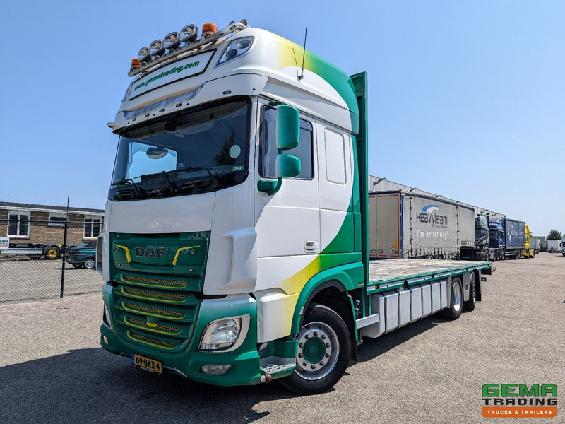 DAF XF 530 FAN 6x2/4 SuperSpaceCab Euro6C - Retarder - OpenLaadbak 7.4M - SmartTacho V2 - NOKKENAS problem - 05/2026 APK - Бордови камион: снимка 1 DAF XF 530 FAN 6x2/4 SuperSpaceCab Euro6C - Retarder - OpenLaadbak 7.4M - SmartTacho V2 - NOKKENAS problem - 05/2026 APK - Бордови камион: снимка 1