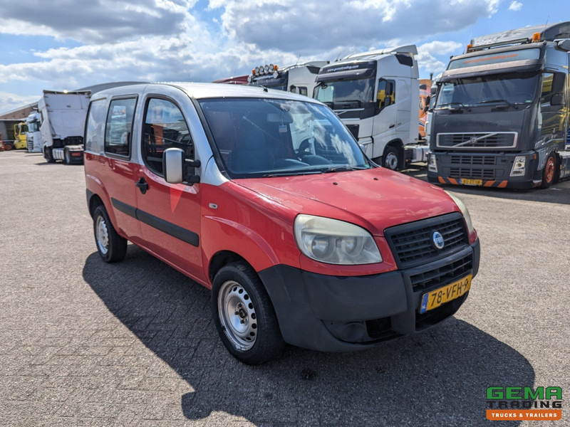Fiat Doblò 1.9 JTD Euro4 - Handgeschakeld - Trekhaak - Малък ван: снимка 2 Fiat Doblò 1.9 JTD Euro4 - Handgeschakeld - Trekhaak - Малък ван: снимка 2