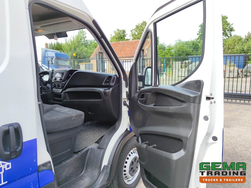 Товарен бус Iveco Daily 35S12 Euro6 Bestelbus L2 H2 - Handgeschakeld - Airco (A116): снимка 15