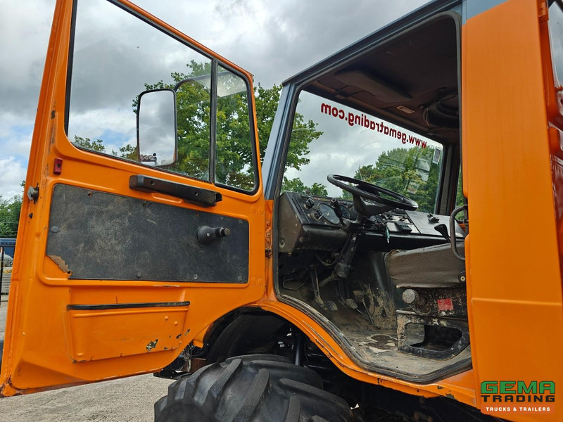 Камион Mercedes-Benz Unimog 1300L 4x4 Handgeschakeld - GeslotenBak - PTO - Hydr. steunpoten - Webasto - SondeerWagen: снимка 12 Камион Mercedes-Benz Unimog 1300L 4x4 Handgeschakeld - GeslotenBak - PTO - Hydr. steunpoten - Webasto - SondeerWagen: снимка 12