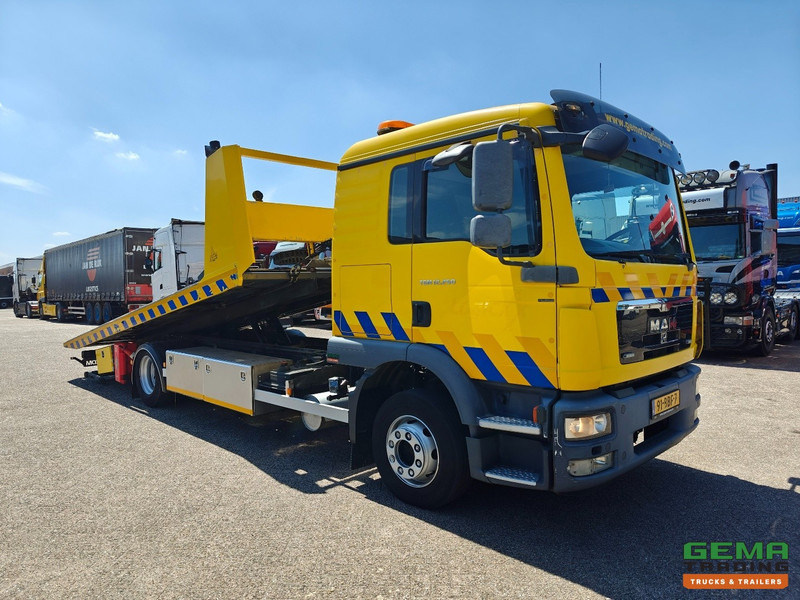 MAN TGM 12.250 4X2 BL DubbelCab 6 Pers. - Falkom FAS6000 + FAL2000 + Dubbele Lier 3600KG - Afstandsbediening - 10/2025 APK - Камион пътна помощ: снимка 5 MAN TGM 12.250 4X2 BL DubbelCab 6 Pers. - Falkom FAS6000 + FAL2000 + Dubbele Lier 3600KG - Afstandsbediening - 10/2025 APK - Камион пътна помощ: снимка 5