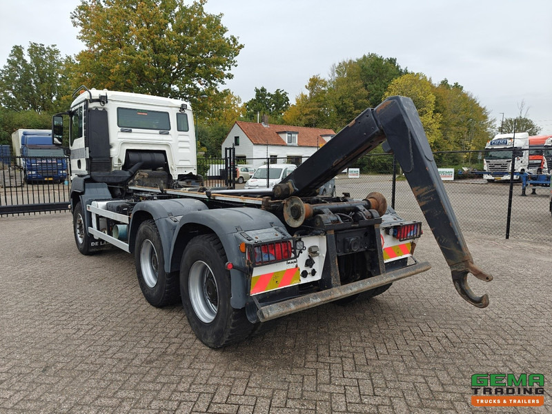 MAN TGS-TGX 26.440 6x4 Dagcabine Euro5 - AJK 20T HaakarmSysteem - Volledig Bladgeveerd - Naafreductie - Handgeschakeld - Мултилифт с кука камион: снимка 3 MAN TGS-TGX 26.440 6x4 Dagcabine Euro5 - AJK 20T HaakarmSysteem - Volledig Bladgeveerd - Naafreductie - Handgeschakeld - Мултилифт с кука камион: снимка 3