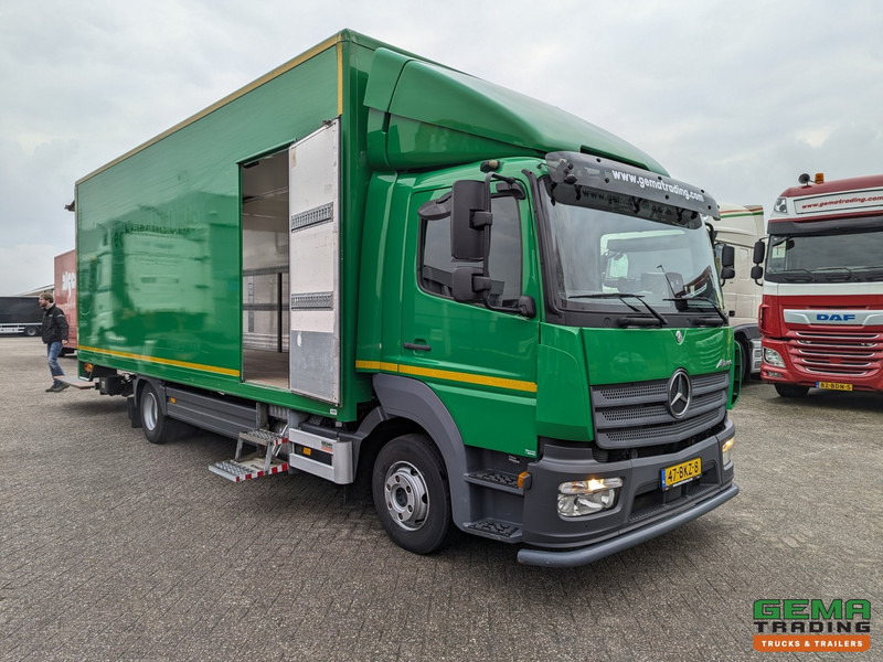 Mercedes-Benz Atego 1018 4x2 Dagcabine Euro6 - GeslotenBak 7M - Laadklep 1500KG - Zijdeur - 07/2025APK - Камион фургон: снимка 1 Mercedes-Benz Atego 1018 4x2 Dagcabine Euro6 - GeslotenBak 7M - Laadklep 1500KG - Zijdeur - 07/2025APK - Камион фургон: снимка 1