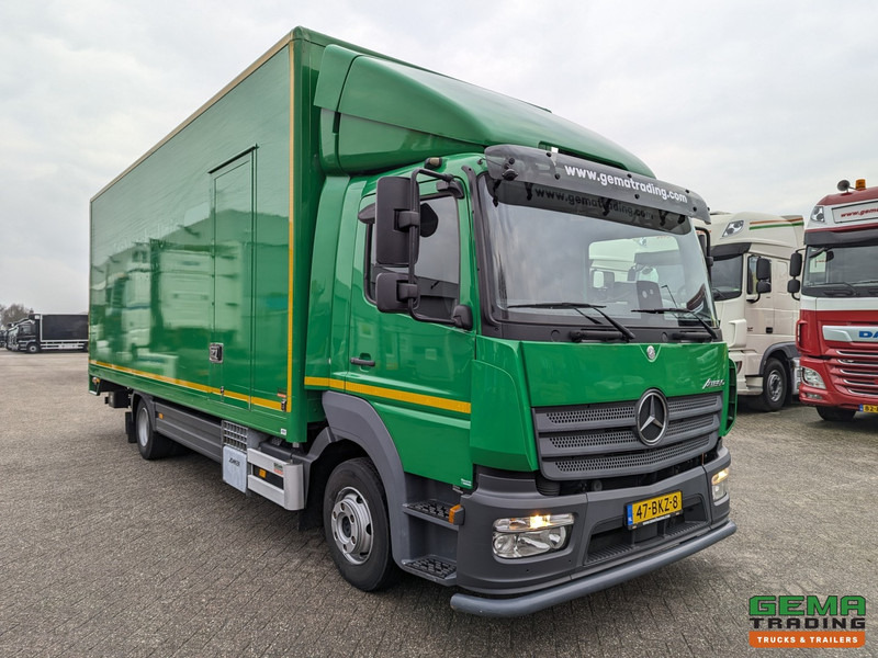 Mercedes-Benz Atego 1018 4x2 Dagcabine Euro6 - GeslotenBak 7M - Laadklep 1500KG - Zijdeur - 07/2025APK - Камион фургон: снимка 5 Mercedes-Benz Atego 1018 4x2 Dagcabine Euro6 - GeslotenBak 7M - Laadklep 1500KG - Zijdeur - 07/2025APK - Камион фургон: снимка 5