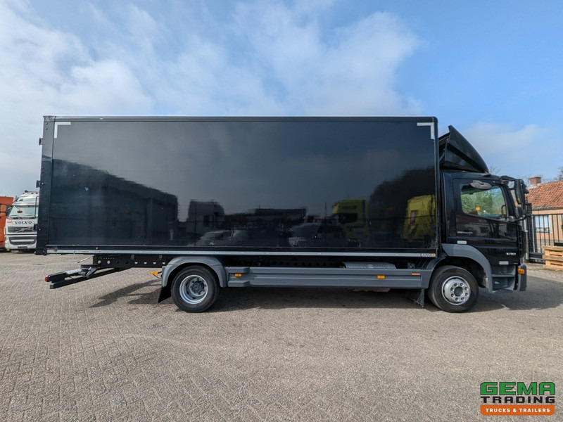 Камион фургон Mercedes-Benz Atego 1218 4x2 Dagcab Euro6C - 12T - Geslotenbak 7.30m - Blad Geveerd - Achterdeuren: снимка 12