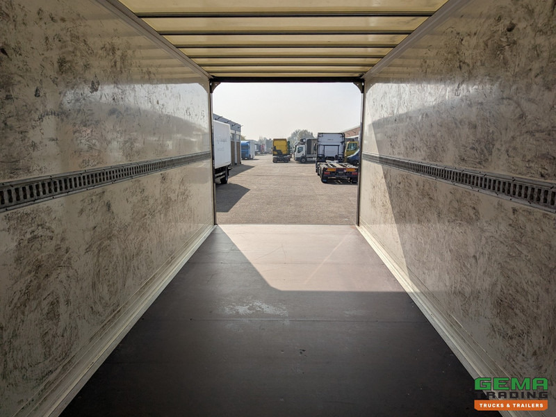 Камион фургон Mercedes-Benz Atego 1218 4x2 Dagcab Euro6C - 12T - Geslotenbak 7.30m - Blad Geveerd - Achterdeuren: снимка 11