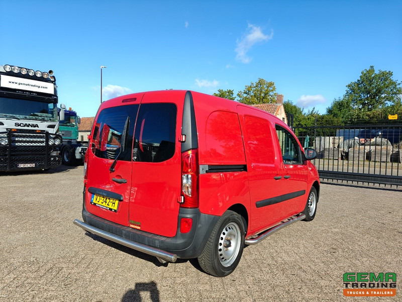 Mercedes-Benz Citan 108 CDI BlueEFFICIENCY Euro5L - Airco - 4-Seizoensbanden - Bluetooth Radio - Малък ван: снимка 4 Mercedes-Benz Citan 108 CDI BlueEFFICIENCY Euro5L - Airco - 4-Seizoensbanden - Bluetooth Radio - Малък ван: снимка 4