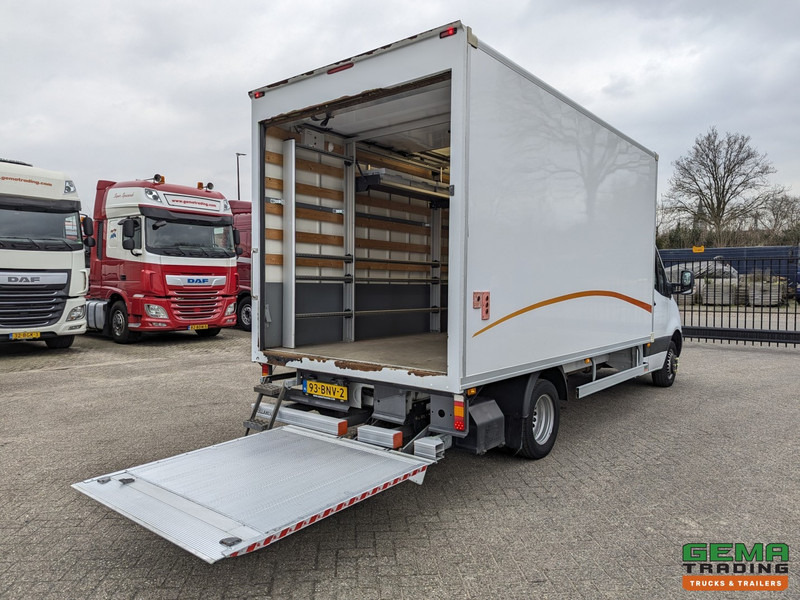 Mercedes-Benz Sprinter 517 CDI 4x2 Euro6D - Gesloten Bak 4.2M + Laadklep 1000KG - Automaat - 10/2025APK - Лекотоварен автомобил фургон: снимка 2 Mercedes-Benz Sprinter 517 CDI 4x2 Euro6D - Gesloten Bak 4.2M + Laadklep 1000KG - Automaat - 10/2025APK - Лекотоварен автомобил фургон: снимка 2