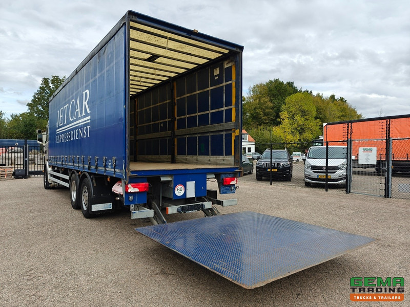Scania G320 6x2/4 Highline Euro5 - Schuifzeilenbak 8.6m + Laadklep 2000KG - Omvormer 220V - 04/2026 APK - Камион с брезент: снимка 5 Scania G320 6x2/4 Highline Euro5 - Schuifzeilenbak 8.6m + Laadklep 2000KG - Omvormer 220V - 04/2026 APK - Камион с брезент: снимка 5