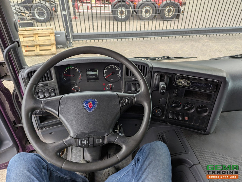 Рефрижератор камион Scania P230 4x2 Dagcab Euro5 - Koel-VriesBak 8.4m + Carrier Supra 950MT + Laadklep 2000kg: снимка 15