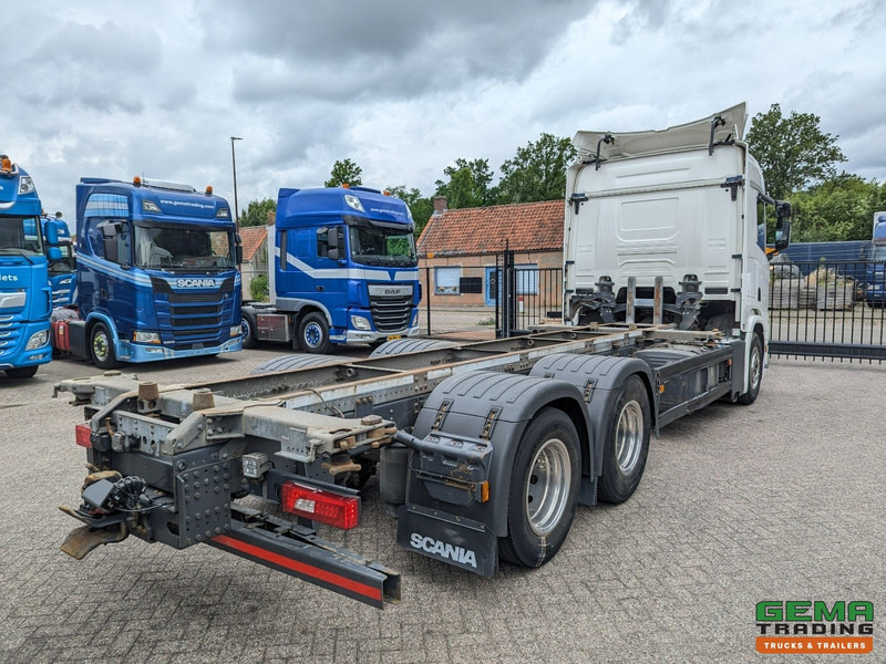 Scania R500 6x2 CR20N Euro6 - Retarder - BDF systeem - Dubbele tanks - Vangmuil - Контейнеровоз/ Сменна каросерия камион: снимка 2 Scania R500 6x2 CR20N Euro6 - Retarder - BDF systeem - Dubbele tanks - Vangmuil - Контейнеровоз/ Сменна каросерия камион: снимка 2