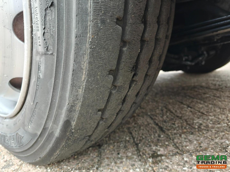 Терминален влекач Terberg YT222 Gereviseerde Allison Versnellingsbak - Schotel 27T - Vangmuil - Cummins - Landbouw Kenteken 40km/h: снимка 13 Терминален влекач Terberg YT222 Gereviseerde Allison Versnellingsbak - Schotel 27T - Vangmuil - Cummins - Landbouw Kenteken 40km/h: снимка 13