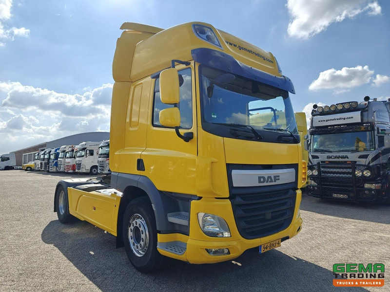 DAF CF 400 FT 4x2 Spacecab Euro6A - Side Skirts - SMARTTacho V2 - Влекач: снимка 2 DAF CF 400 FT 4x2 Spacecab Euro6A - Side Skirts - SMARTTacho V2 - Влекач: снимка 2