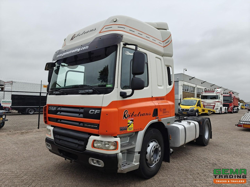 DAF CF75.250 4x2 SpaceCab Euro5 - Handgeschakeld - Airco - Влекач: снимка 1 DAF CF75.250 4x2 SpaceCab Euro5 - Handgeschakeld - Airco - Влекач: снимка 1