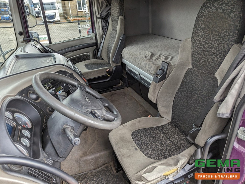 DAF FT XF105.410 4x2 Euro5 FT XF105.410 4x2 SpaceCab Euro5 - Side Skirts - Spare Wheel - Original Holland truck - Влекач: снимка 5 DAF FT XF105.410 4x2 Euro5 FT XF105.410 4x2 SpaceCab Euro5 - Side Skirts - Spare Wheel - Original Holland truck - Влекач: снимка 5