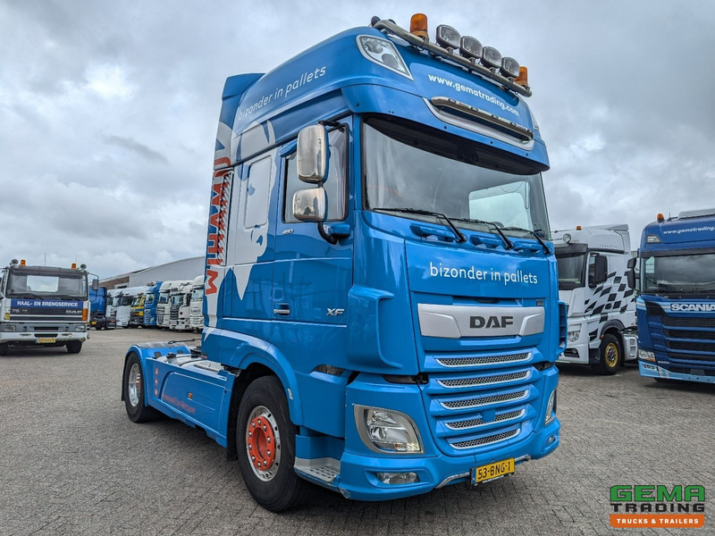 DAF XF 480 FT 4x2 SuperSpaceCab Euro6C - Dubbele tanks - Navi - Side skirts - TOP! - Влекач: снимка 2 DAF XF 480 FT 4x2 SuperSpaceCab Euro6C - Dubbele tanks - Navi - Side skirts - TOP! - Влекач: снимка 2