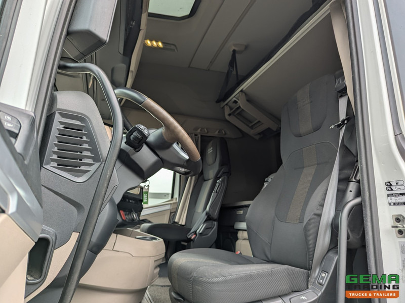DAF XG+ 4x2 Euro6E - MEGA/Lowdeck - Retarder - Dubbele tanks - MirrorCam - 3 DVS StarRating - Влекач: снимка 5 DAF XG+ 4x2 Euro6E - MEGA/Lowdeck - Retarder - Dubbele tanks - MirrorCam - 3 DVS StarRating - Влекач: снимка 5