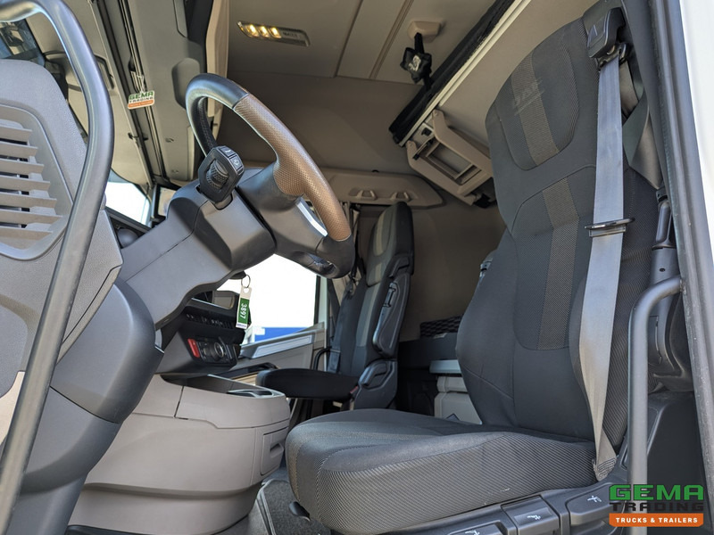 DAF XG+ 4x2 Euro6E - MEGA/Lowdeck - Retarder - MirrorCam - 3 DVS StarRating - 8 stuks op Voorraad! - Влекач: снимка 5 DAF XG+ 4x2 Euro6E - MEGA/Lowdeck - Retarder - MirrorCam - 3 DVS StarRating - 8 stuks op Voorraad! - Влекач: снимка 5