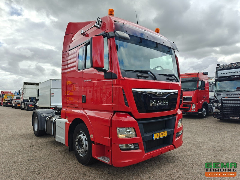 MAN TGX 18.440 4x2 XLX Euro6B - Navi - Reservewiel - Luchthoorns - 401.000KM - 04/2026 APK - Влекач: снимка 2 MAN TGX 18.440 4x2 XLX Euro6B - Navi - Reservewiel - Luchthoorns - 401.000KM - 04/2026 APK - Влекач: снимка 2