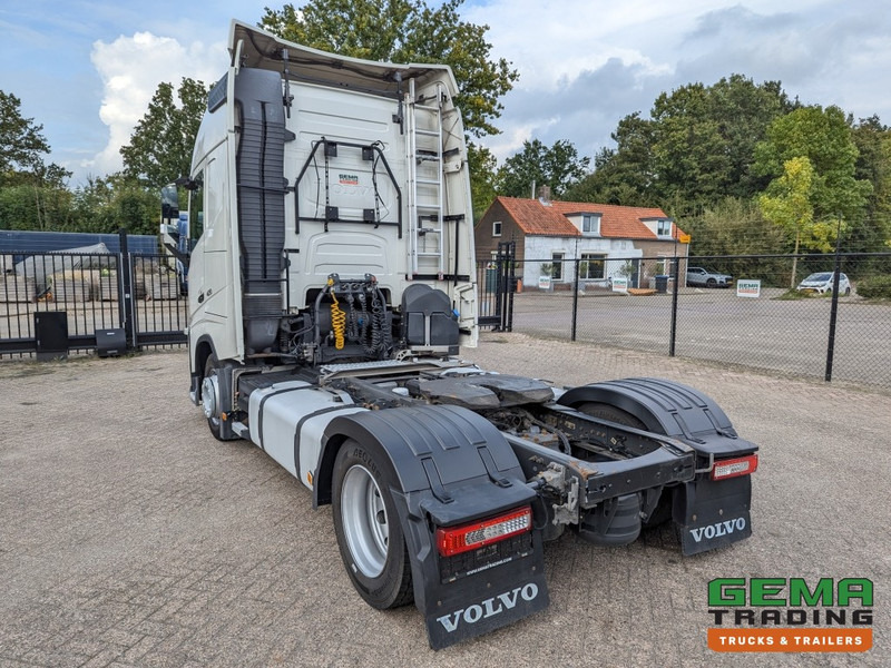 Volvo FH420 4x2 Euro6 FH420 4x2 Globetrotter Euro6 - XLOW / Mega - VEB+ - Double Tanks - Air Suspension (T1539) - Влекач: снимка 4 Volvo FH420 4x2 Euro6 FH420 4x2 Globetrotter Euro6 - XLOW / Mega - VEB+ - Double Tanks - Air Suspension (T1539) - Влекач: снимка 4